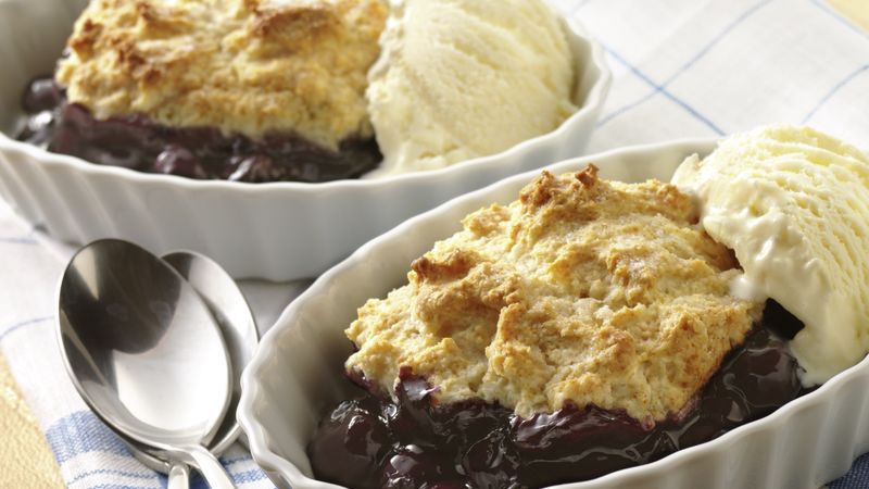 5-Ingredient Blueberry Cobbler