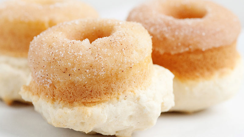 Baked Cinnamon Sugar Doughnuts