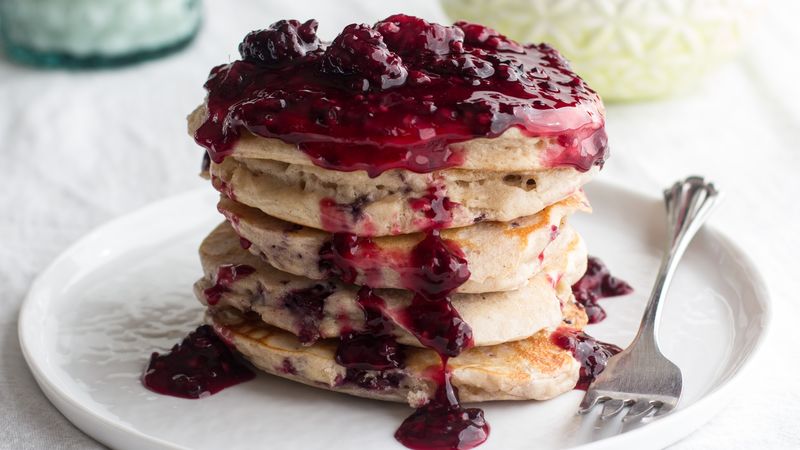 Blackberry Buttermilk Pancakes