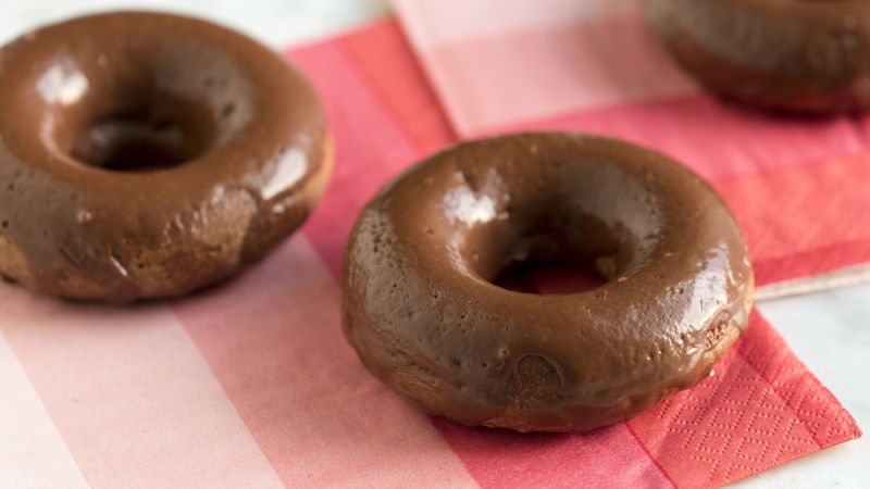 Easy Baked Chocolate Glazed Doughnuts