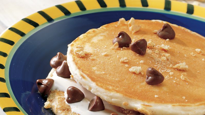 Ooey-Gooey Pancake S'mores