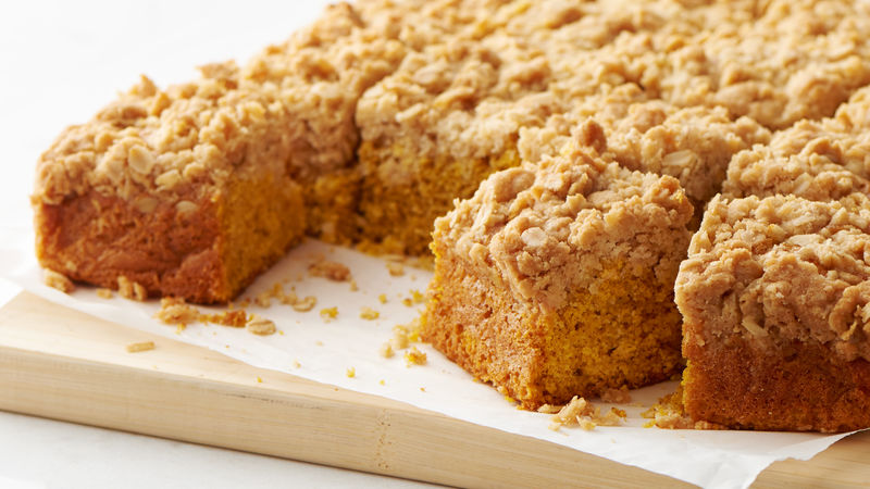 Pumpkin Streusel Coffee Cake